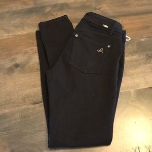 DL 1961 black jeans!!